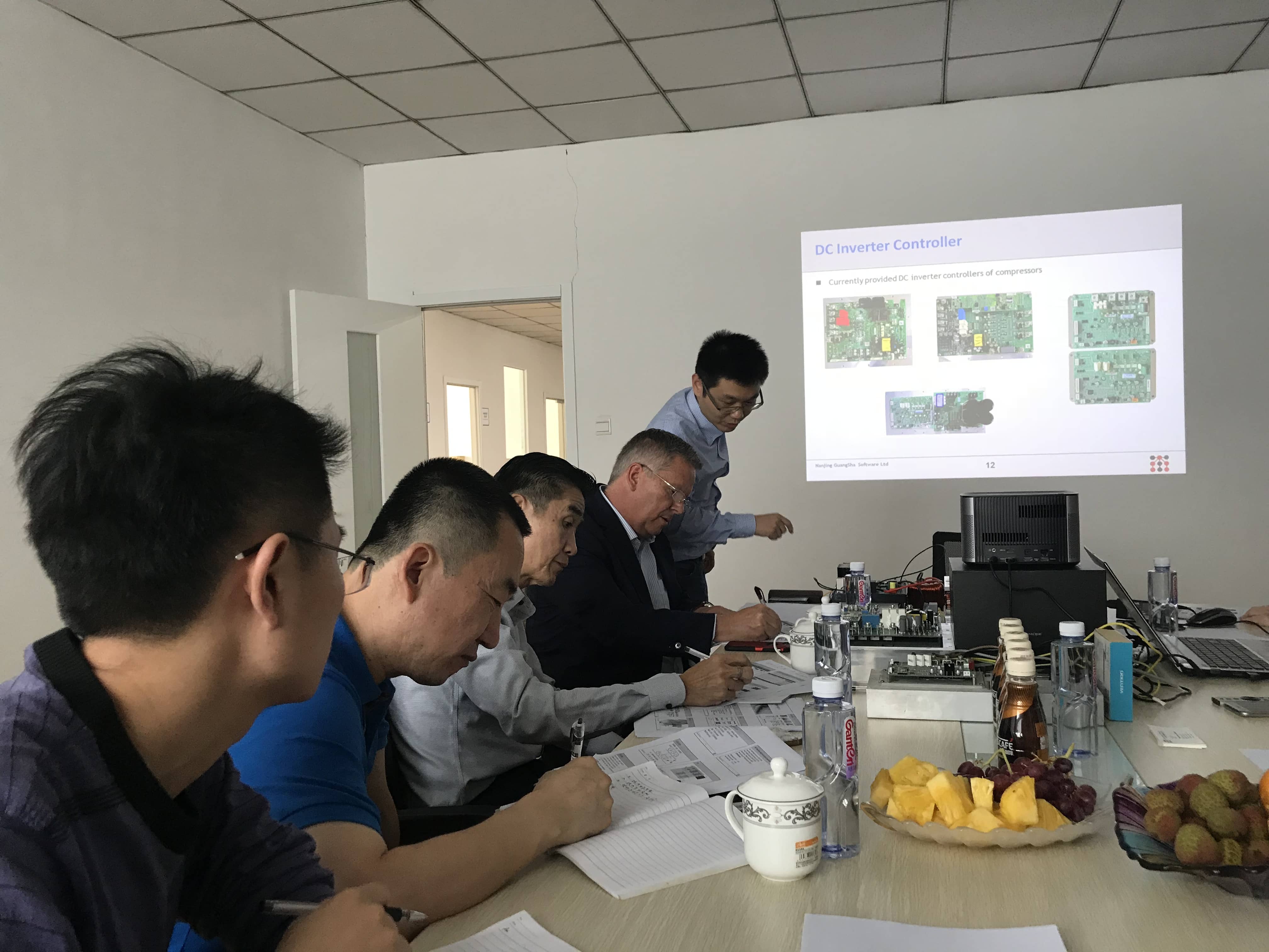 会议照片 (2).jpg